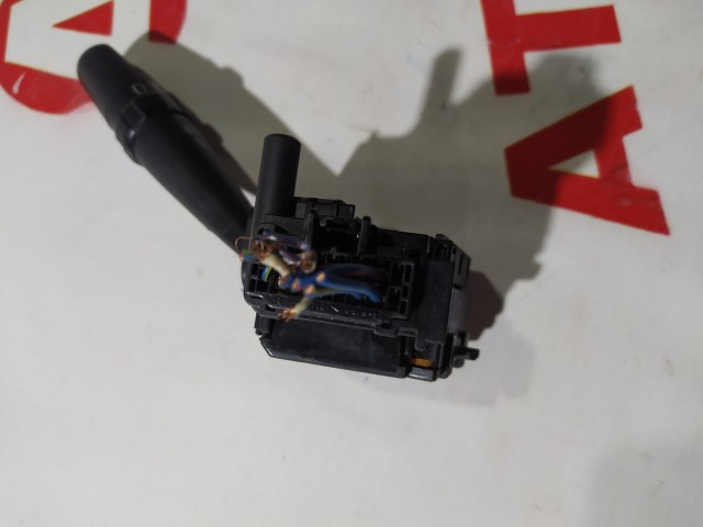 Гитара руля TOYOTA Noah 