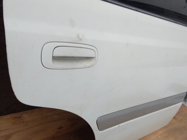 Дверь TOYOTA Corona Premio 