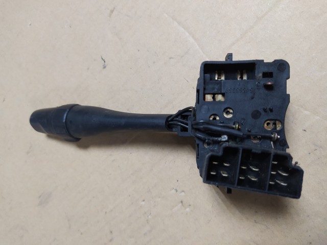 Гитара руля NISSAN Primera 