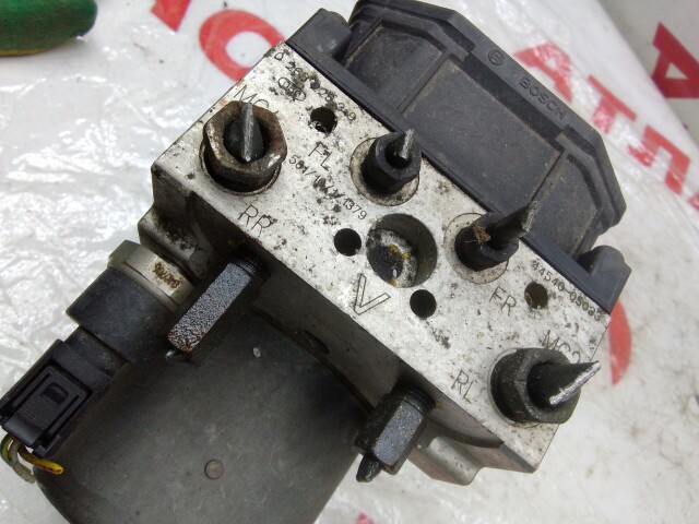 Блок ABS TOYOTA Camry 2AZ-FE