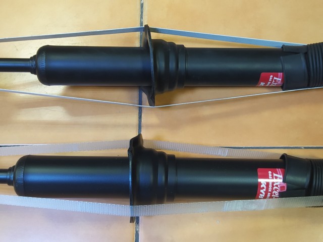 Стойка TOYOTA Land Cruiser Prado 