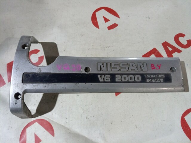 Декоративная крышка ДВС NISSAN - VQ20-DE