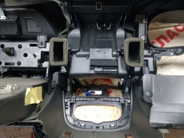 Торпедо RENAULT Duster 