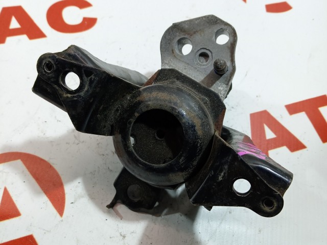 Подушка ДВС TOYOTA Ist 1NZ-FE