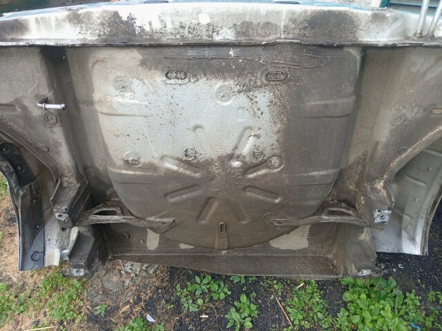 Задняя панель RENAULT Duster 