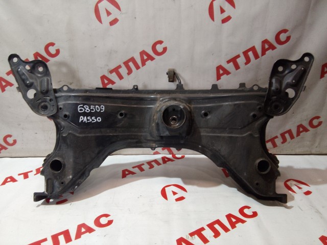 Балка поперечная TOYOTA Passo 