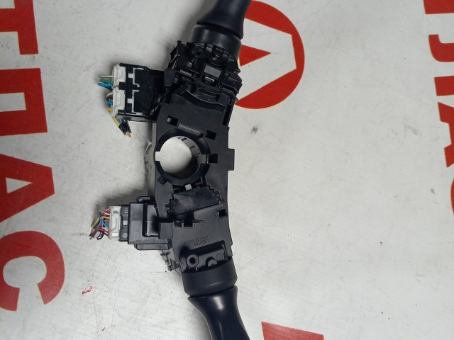 Гитара руля TOYOTA Ractis 