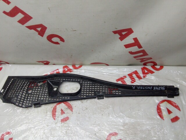 Жабо RENAULT Duster 