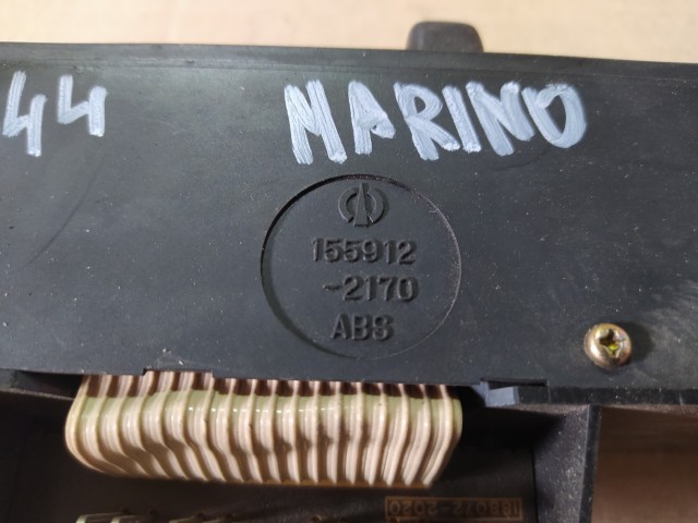 Блок управления печкой и кондиционером TOYOTA Sprinter Marino 