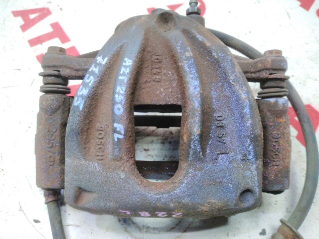 Суппорт TOYOTA Avensis 