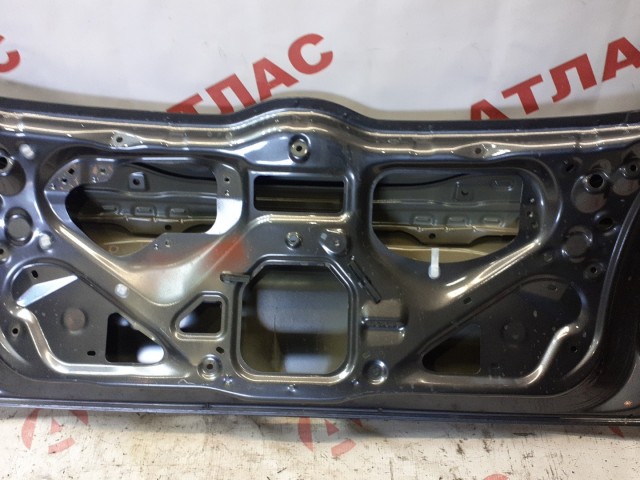 Дверь багажника TOYOTA Auris 