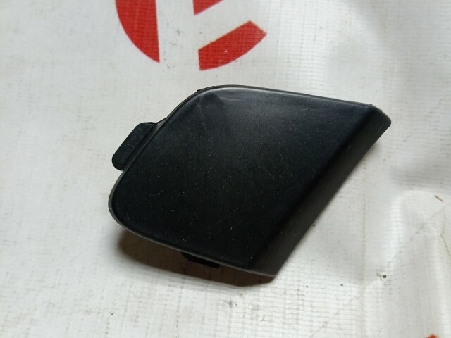 Заглушка буксировочного крюка FORD Focus III 