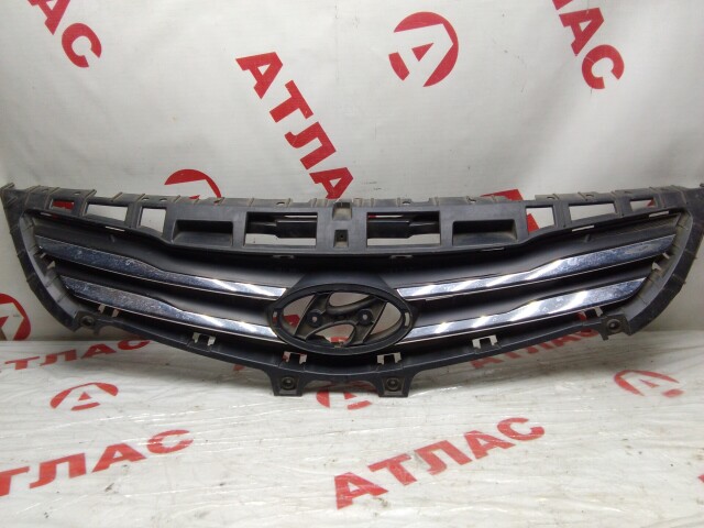 Решетка радиатора HYUNDAI Solaris 