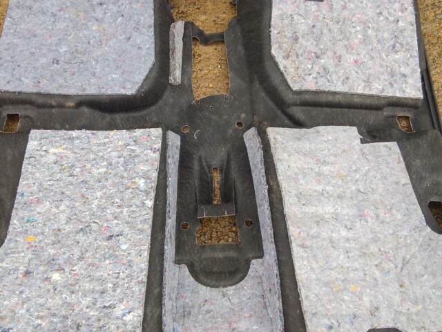 Напольное покрытие RENAULT Duster 