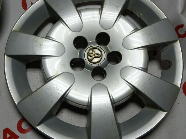 Колпак на колесо TOYOTA - 