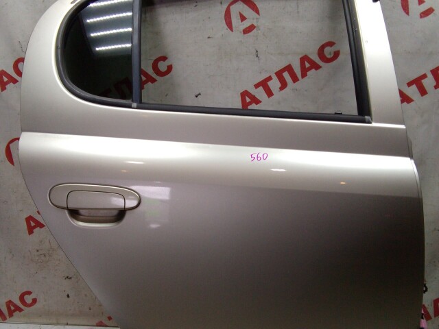 Дверь TOYOTA Vitz 