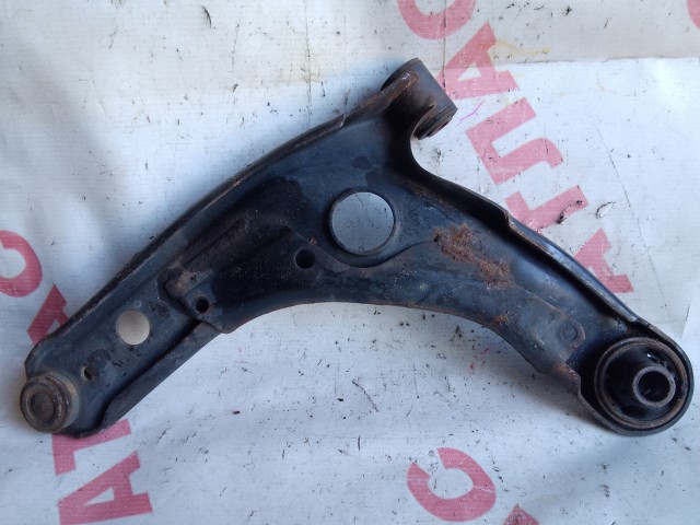 Рычаг TOYOTA Ractis 