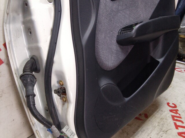 Дверь HONDA Fit 