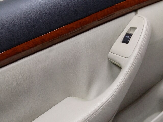 Дверь TOYOTA Avensis 