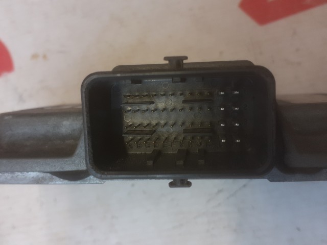 Компьютер NISSAN Serena MR20-DE