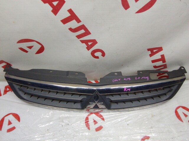 Решетка радиатора MITSUBISHI Colt 