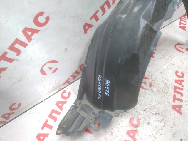 Подкрылок TOYOTA Vitz 