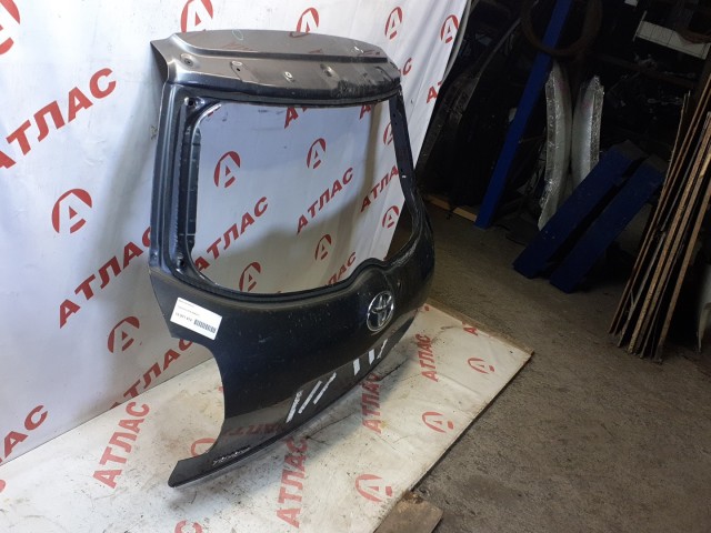 Дверь багажника TOYOTA Auris 