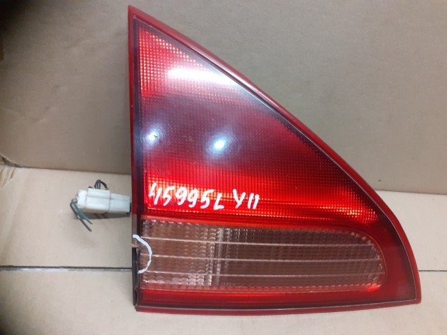 Вставка багажника NISSAN Wingroad 