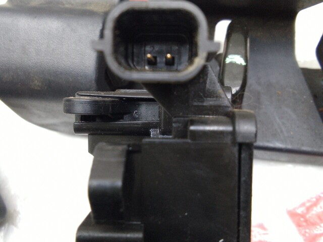 Замок багажника RENAULT Duster 