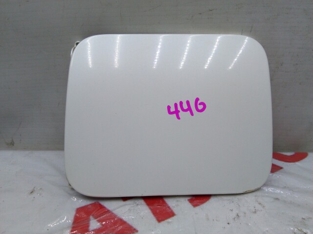 Лючок бензобака NISSAN Bluebird Sylphy 