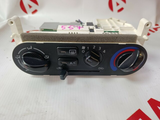 Блок управления печкой и кондиционером NISSAN Sunny 