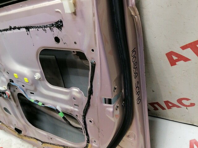 Дверь TOYOTA Vitz 