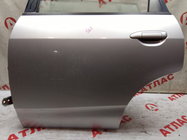 Дверь NISSAN Wingroad 