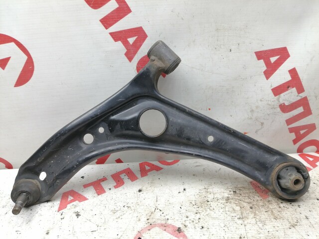 Рычаг TOYOTA Vitz 