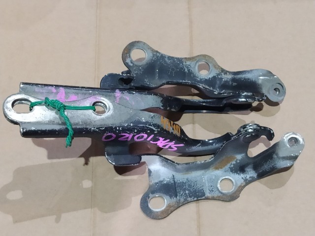 Кронштейны капота TOYOTA Corolla Spacio 