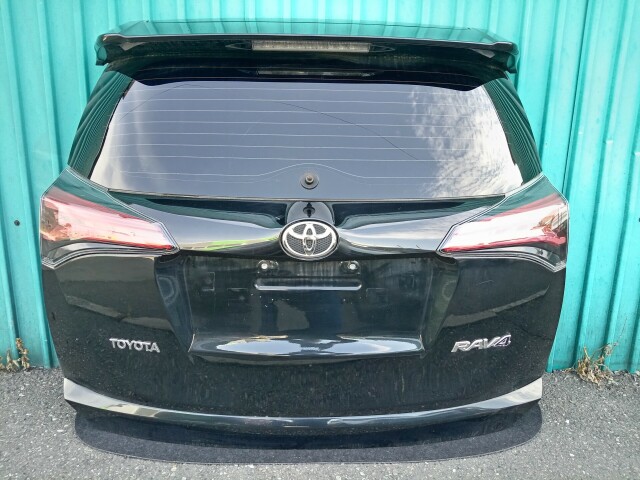 Дверь багажника TOYOTA RAV4 