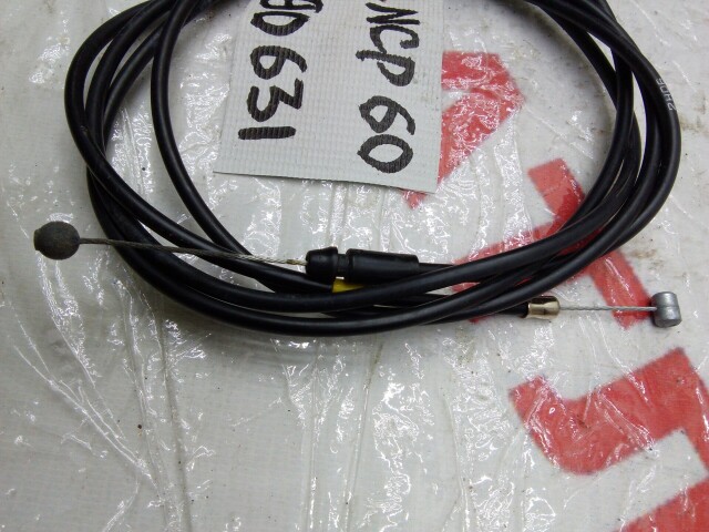 Трос капота TOYOTA Ist 