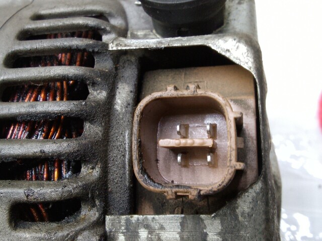 Генератор TOYOTA Avensis 1ZZ-FE