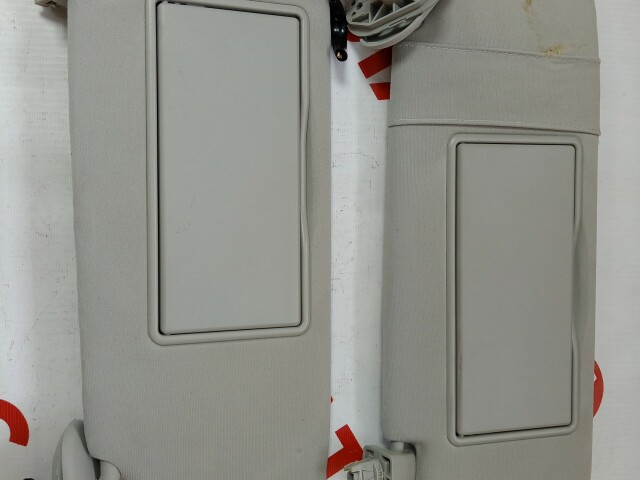 Козырёк TOYOTA Avensis 