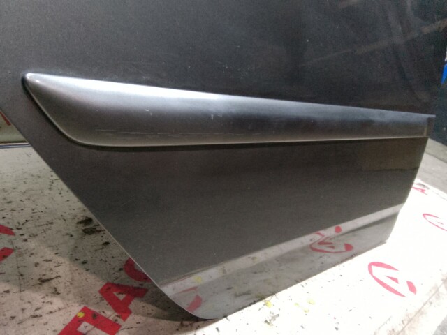 Дверь TOYOTA Corolla 