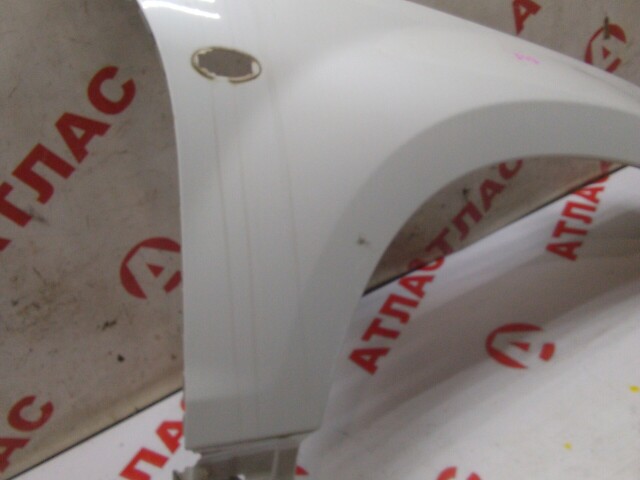 Крыло SUZUKI Escudo 