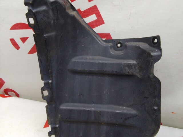 Подкрылок MITSUBISHI Galant Fortis 