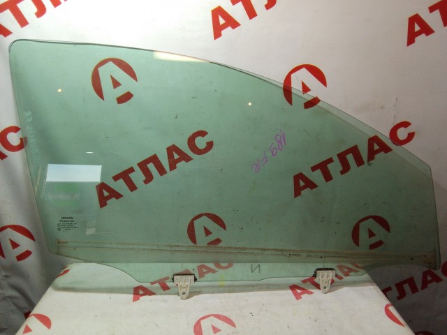 Стекло NISSAN Qashqai 
