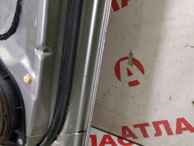 Дверь TOYOTA Avensis 