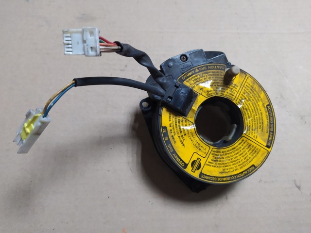 Шлейф подрулевой NISSAN Primera 