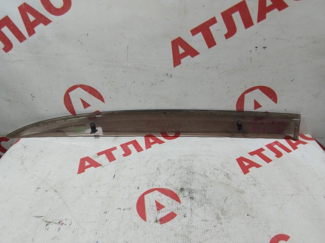 Ветровик TOYOTA Platz 