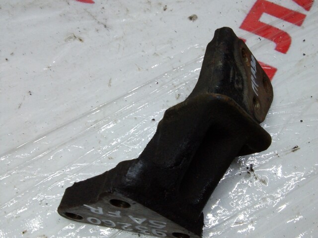 Кронштейн подушки ДВС TOYOTA Sprinter 5A-FE