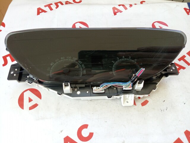 Щиток приборов TOYOTA Ractis 