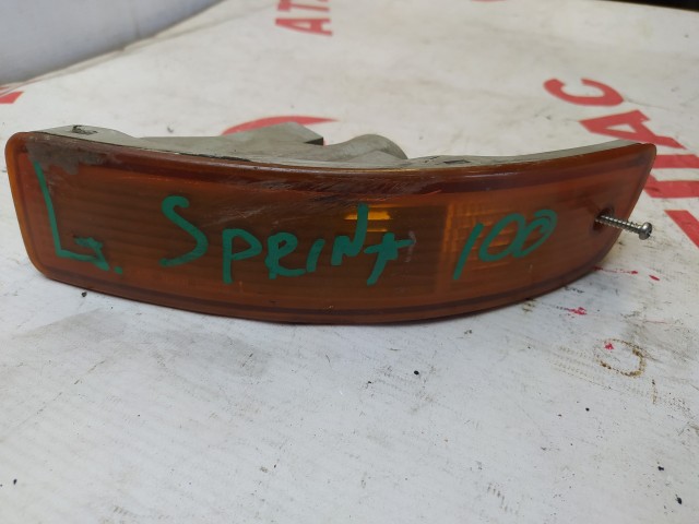 Повторитель в бампер TOYOTA Sprinter 