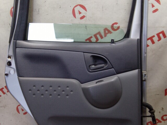 Дверь TOYOTA FunCargo 